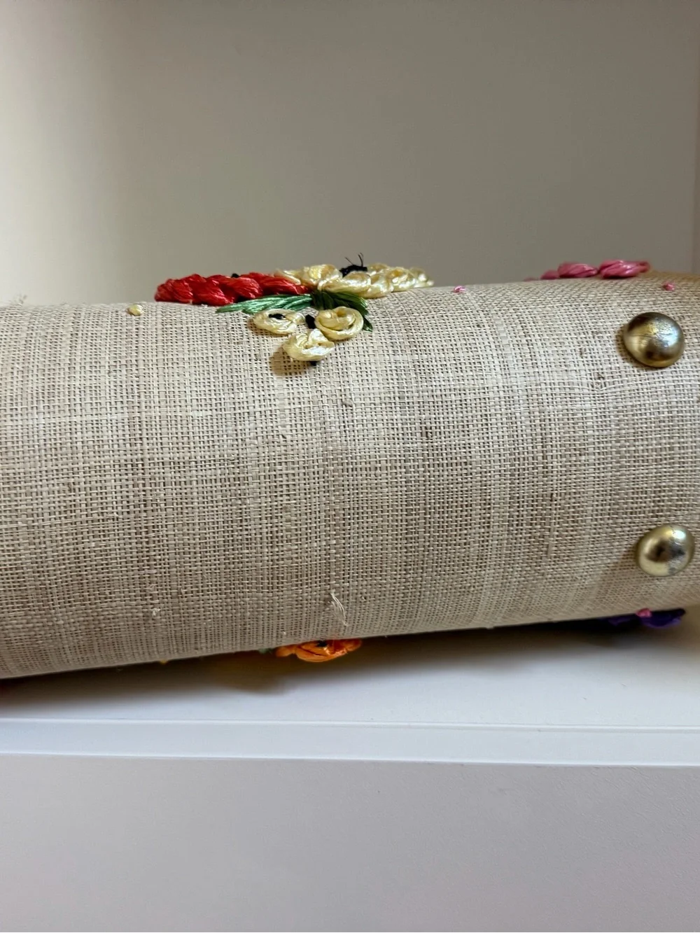 Vintage Embroidered Raffia Floral Handbag – Beautiful Condition